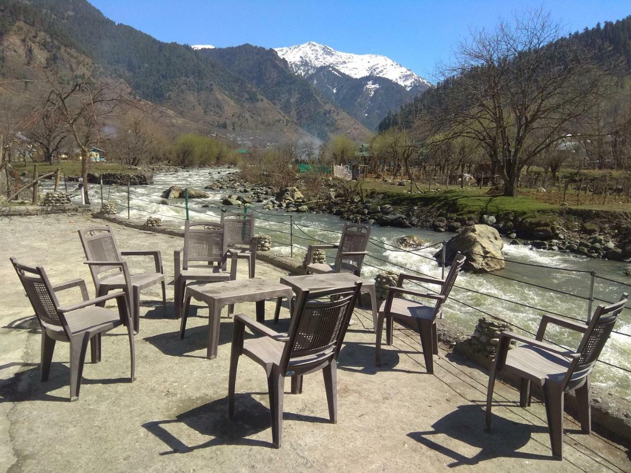 White House 3* Pahalgam