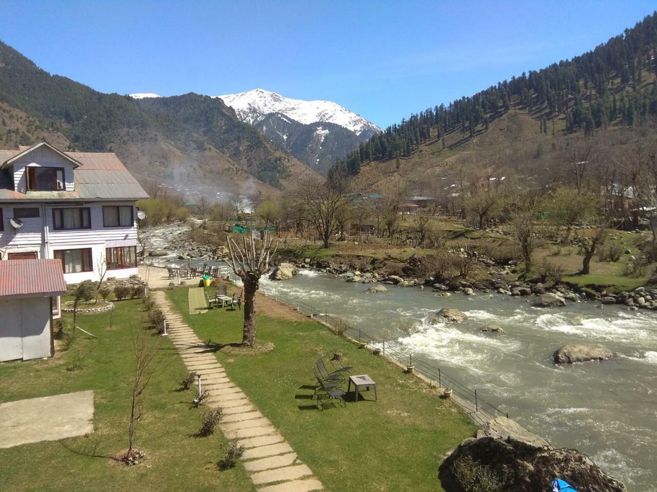 White House Pahalgam