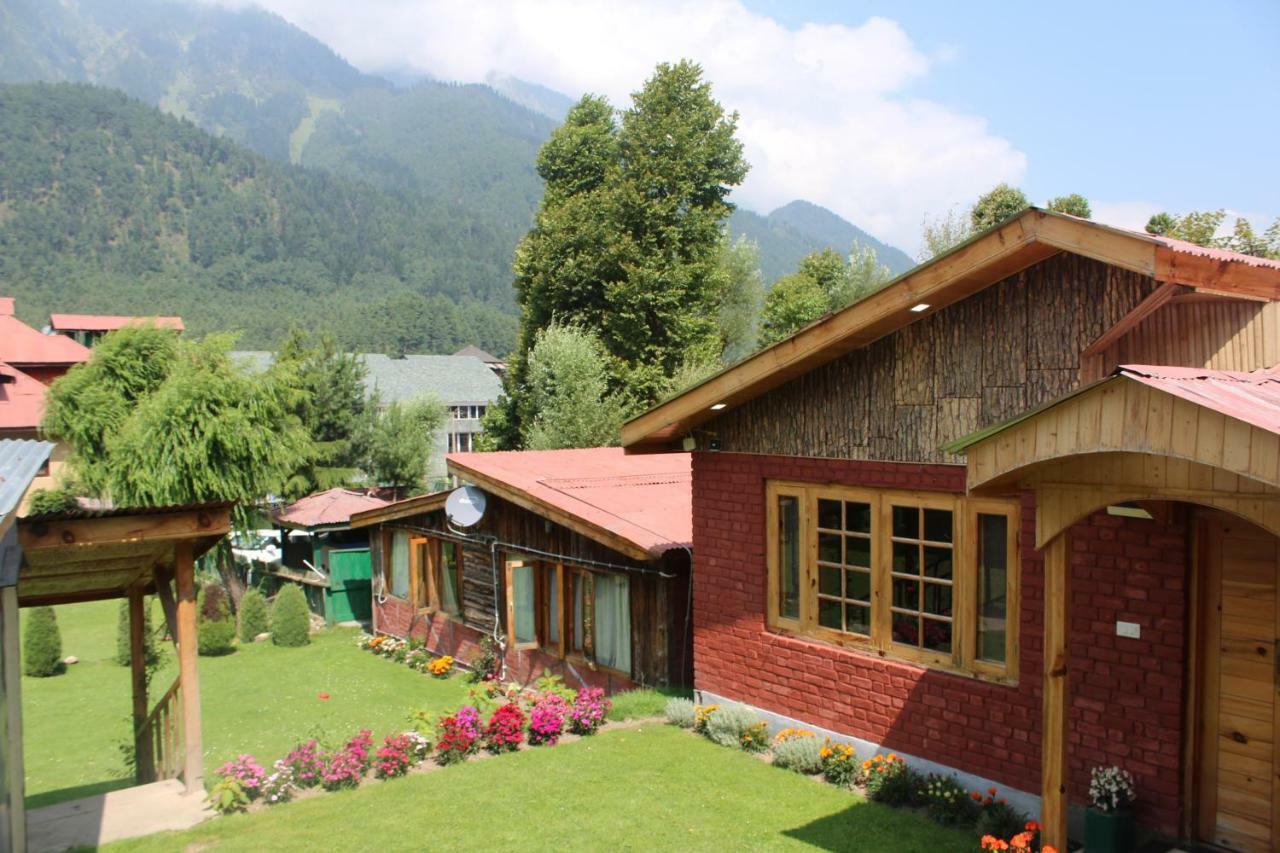 Volga 3* Pahalgam