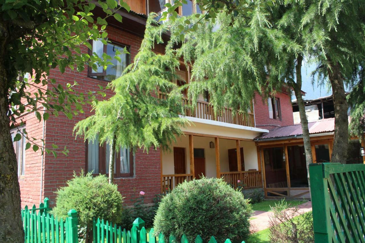 Volga 3* Pahalgam