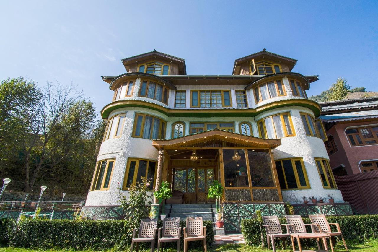 Oyo 5472 Bombay Palace Pahalgam