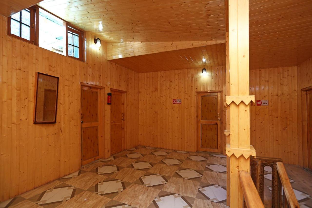 Oyo 9084 Tourist Palace Pahalgam